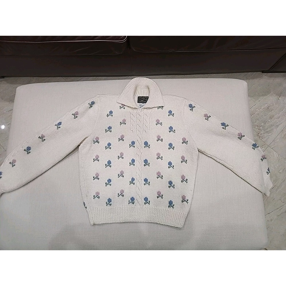 South Wool Vintage Sweater 100% Pure Virgin Wool‎ Small Hand Knitted Grannycore